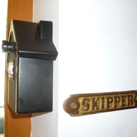 Skipper A Au Premier Etage A 50 Metres De La
